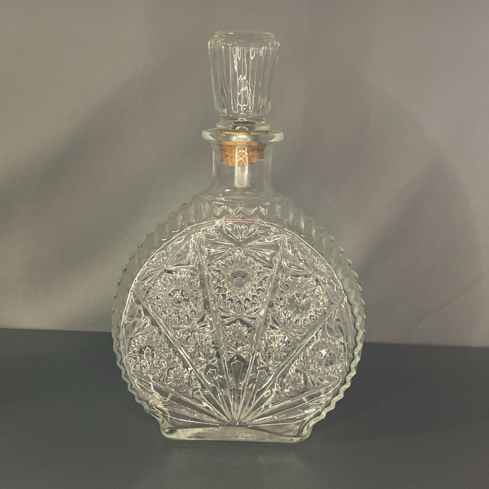 Pressed Cut Glass Liquor Whiskey Decanter Sun & Starburst Pattern 9.5” W/ Topper